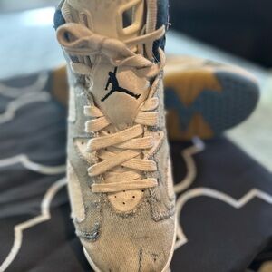 Jordan Kids Sneakers in Cream and Blue